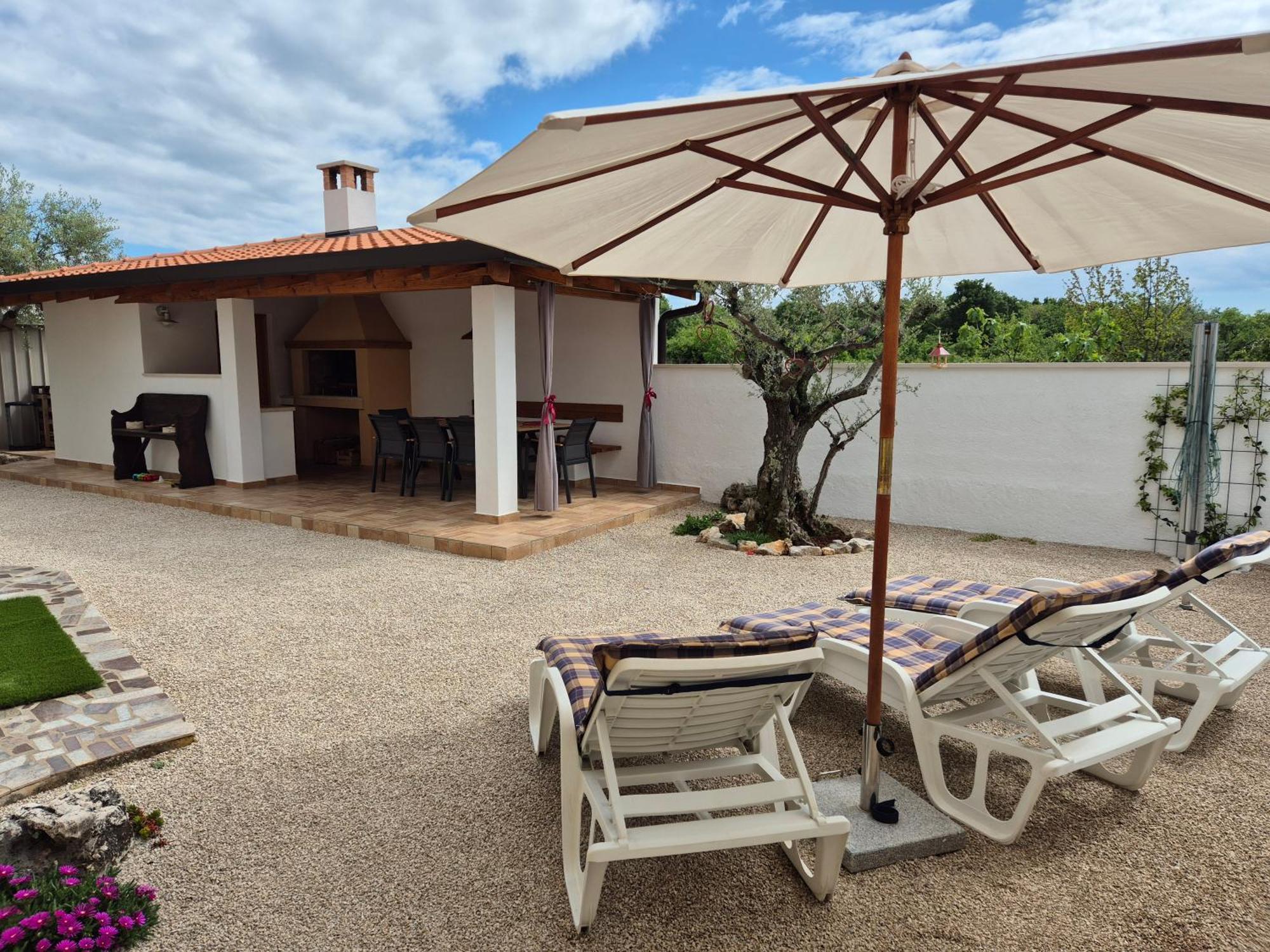 Appartamento Vinja - Privat Garden - Whirlpool Porec